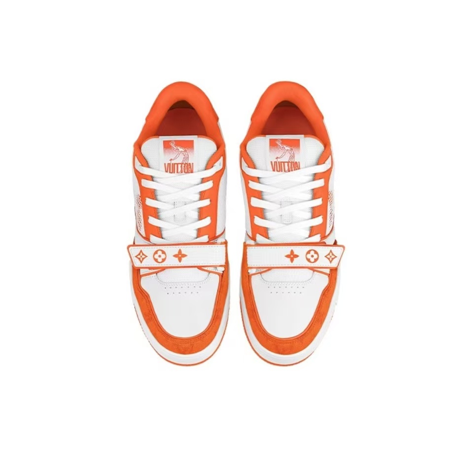 LOUIS VUITTON Trainer Orange and White